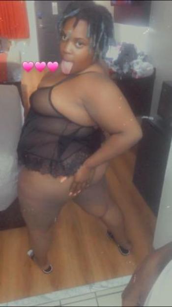 NikkiiJayy, 22  female escort, Denton
