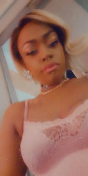 GABBY, 31  female escort, Denton