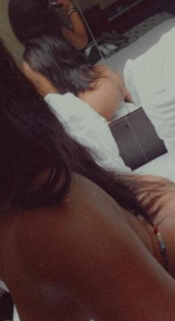  878-212-9195, 25  female escort, Denton