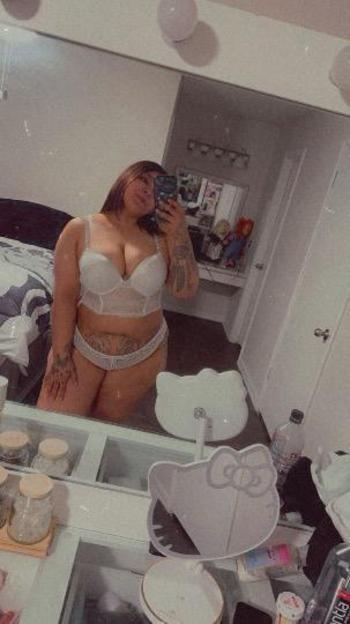 Michelle, 27  female escort, Denton