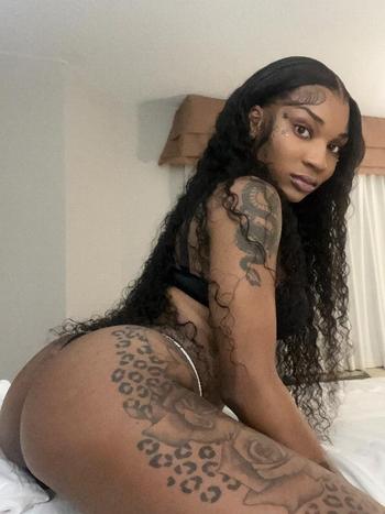 214-229-2146, 25  female escort, Denton