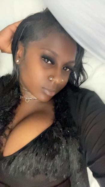 Lexi, 22  female escort, Denton