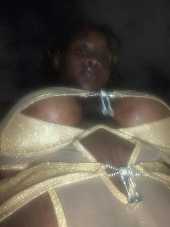 Aura, 22  female escort, Denton